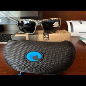 NWT-COSTA DEL MAR FANTAIL RealTree Camo